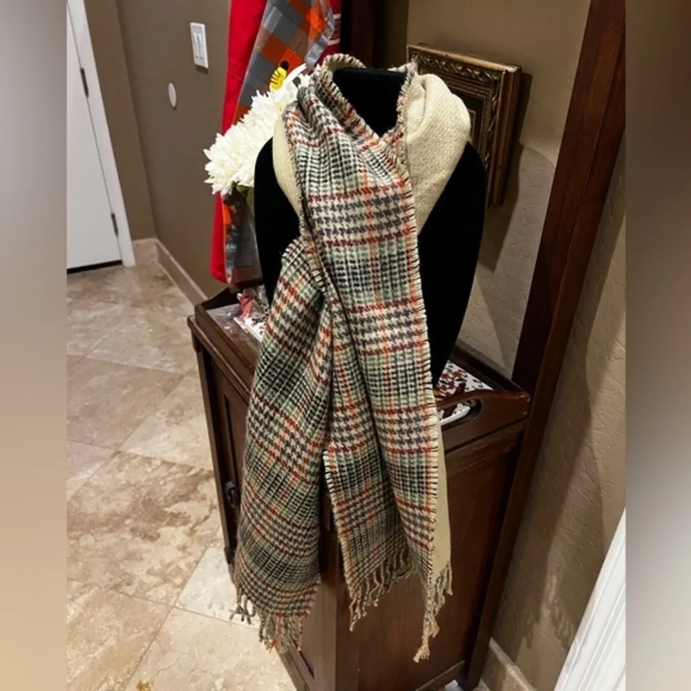 Lands End Scarf Brown Plaid W/ Fringe 16